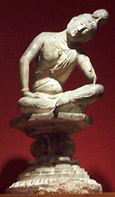 Buddha sculpture; Art Institute of Chicago, 2005